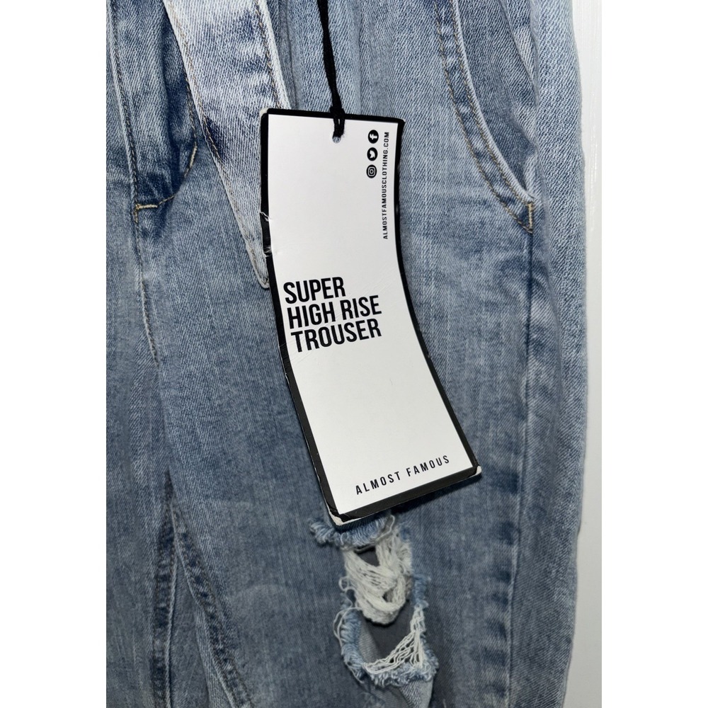 NWT Almost Famous Size 9 Super High Rise Paperbag Trouser Jeans Distressed Belt - Picture 12 of 15